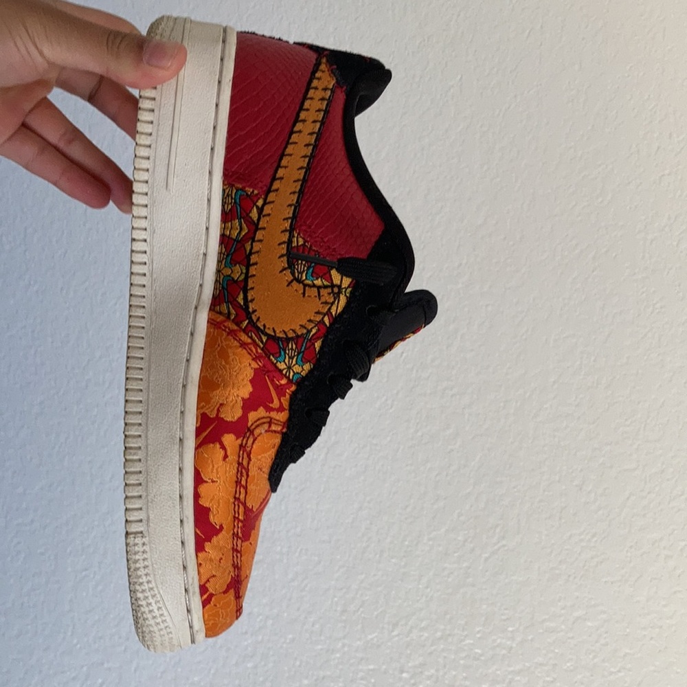 Used Nike Youth Air Force 1 '07 PRM 3 Size 5.5Y - Picture 3 of 8